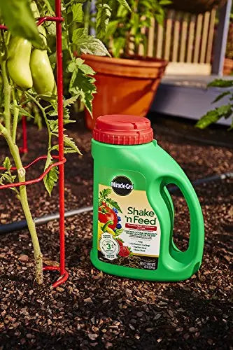 Miracle-Gro Shake 'N Feed Tomato, Fruit & Vegetable Plant Food, Plant Fertilizer, 4.5 lbs. - 💙 Blu Rose's Garden LLC 💙